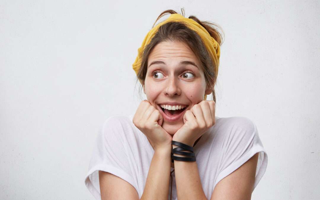 ¿Tus dientes están de color amarillo?